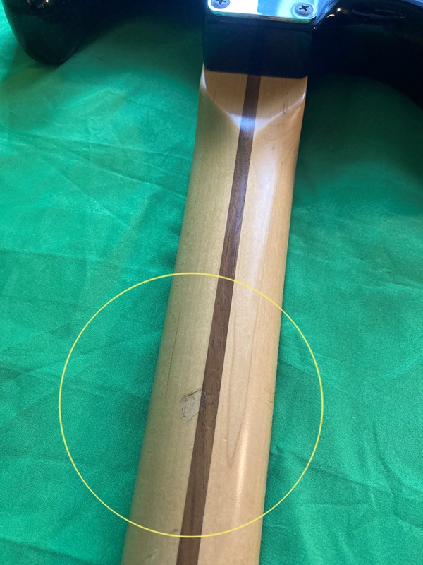 Fender USA American Deluxe Stratocaster Noiseless BLK/Rの画像